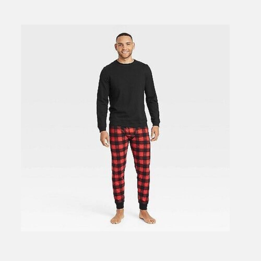 Goodfellow & Co Men's Plaid Long Sleeve Crew +‎ Jogger Pajama Set